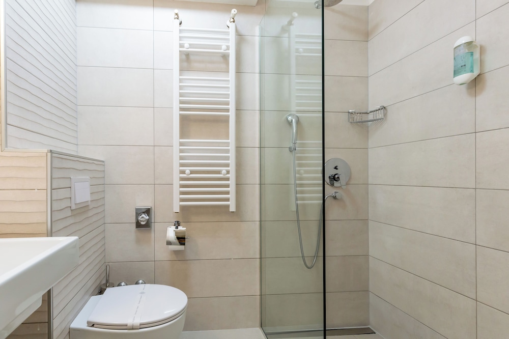 hotel emaus