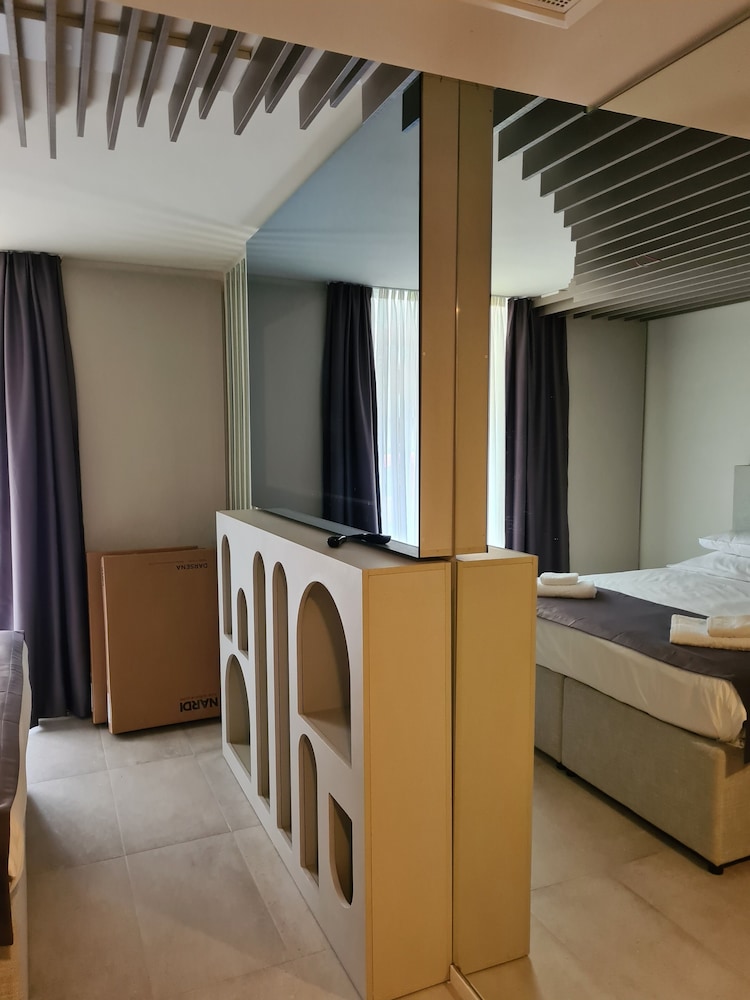hotel emaus