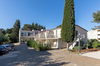 hotel emaus
