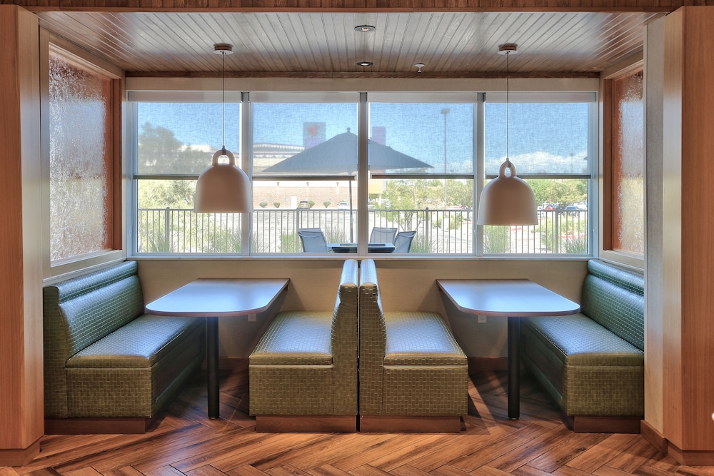 fairfield inn and suites by marriott albuquerque north