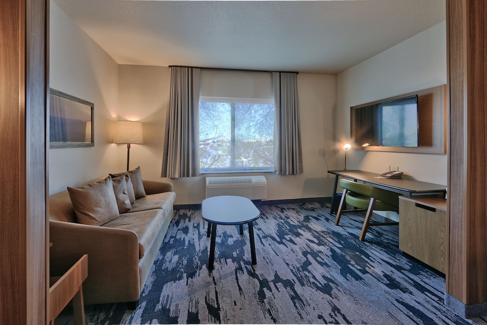 fairfield inn and suites by marriott albuquerque north