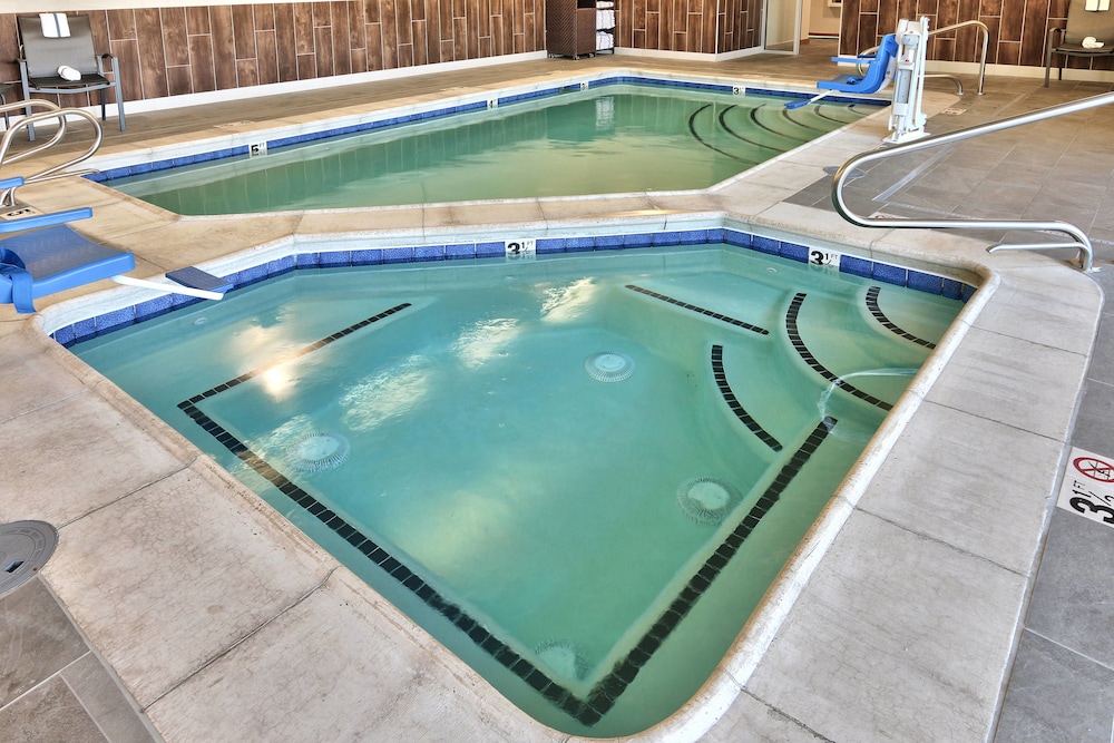 fairfield inn and suites by marriott albuquerque north