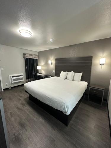 Sleepy Traveler Motel,Wagoner>>Muskogee,3 star