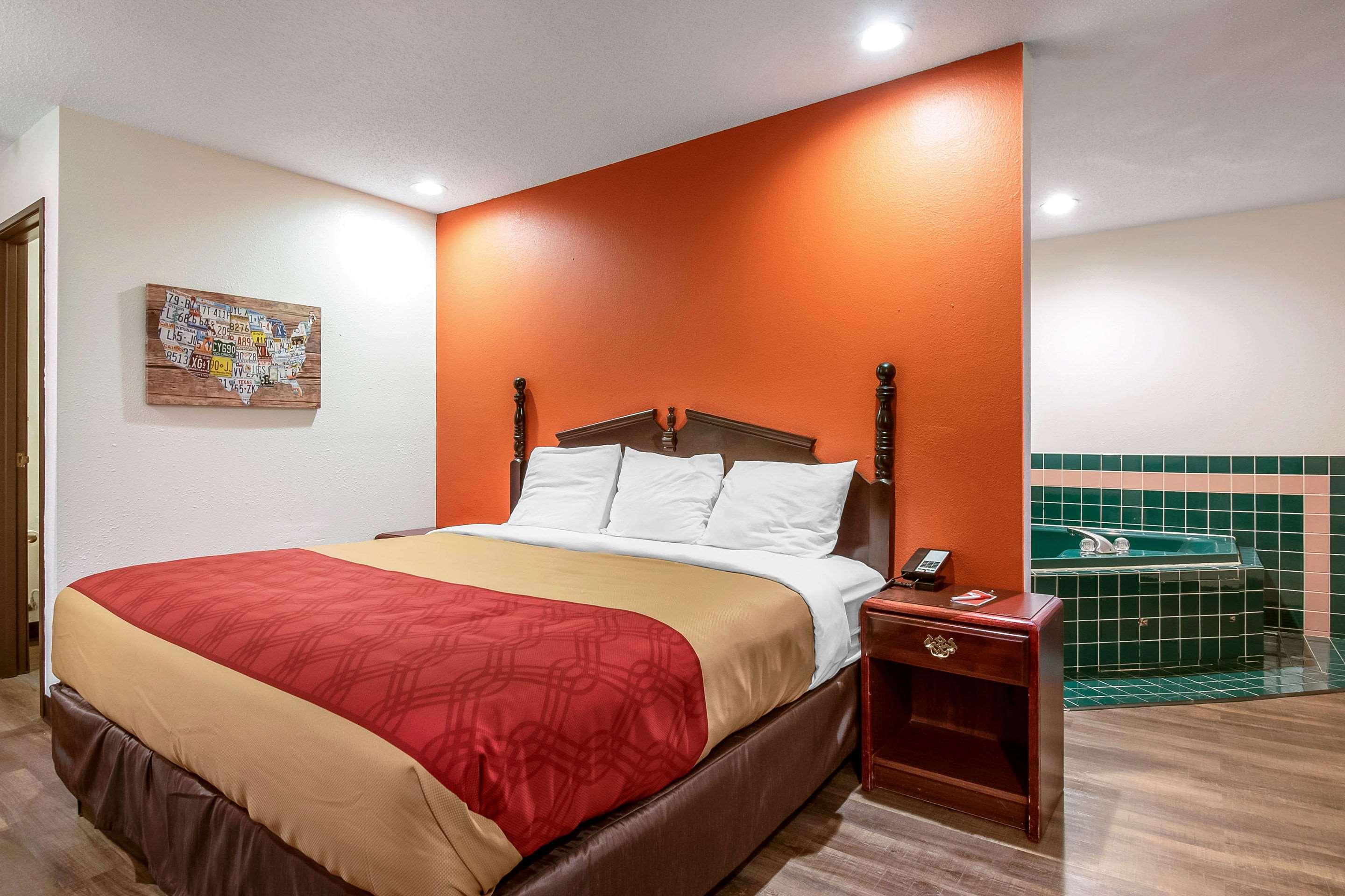 econo lodge