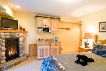 haus hanika adults only