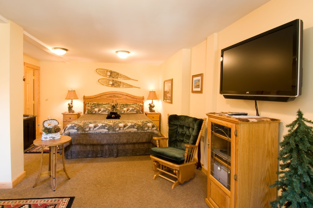 haus hanika adults only