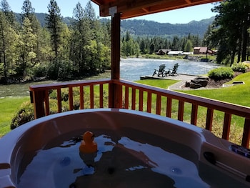 haus hanika adults only