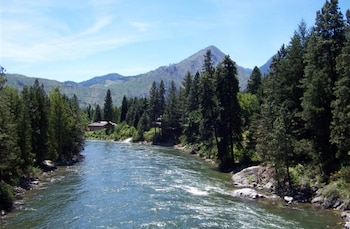 haus hanika adults only