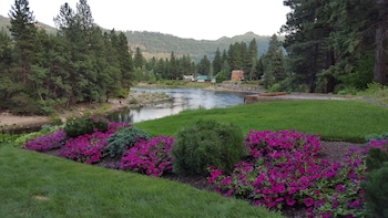 haus hanika adults only