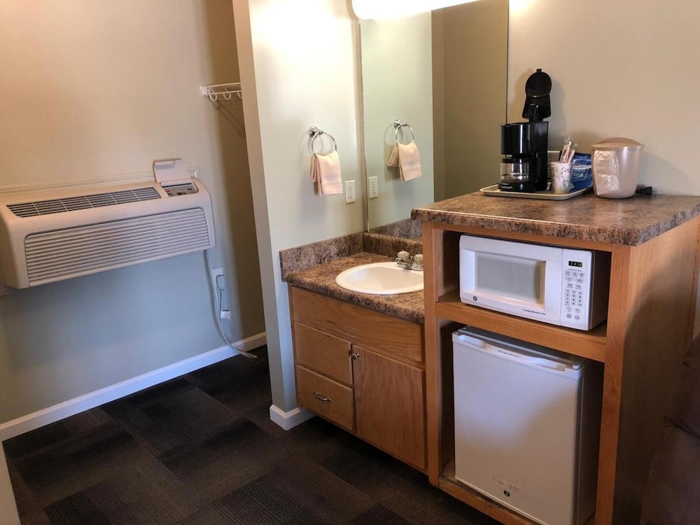 Weiss Lake Lodge,Centreville>>Centre,2 star