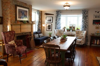 Inn At Pine Plains,Dutchess County>>Amenia,3.5 star