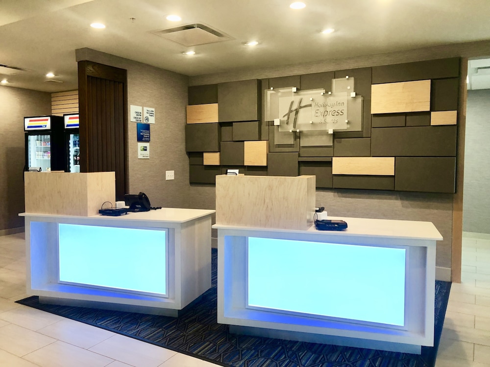 holiday inn express and suites macon north
