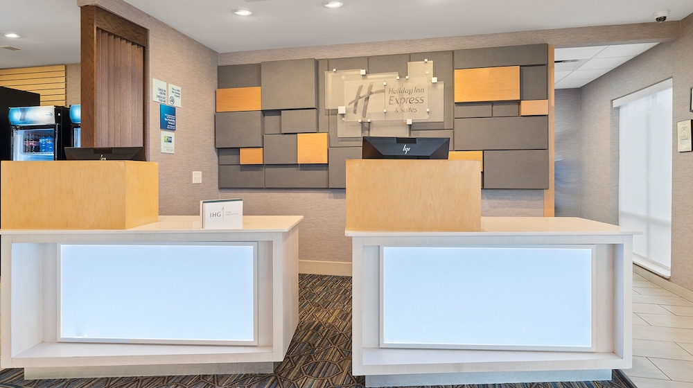 holiday inn express and suites macon north