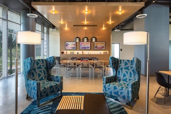 aloft miami aventura