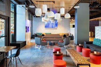 Aloft Miami Aventura,Golden Beach>>Aventura,3 star