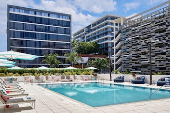 aloft miami aventura