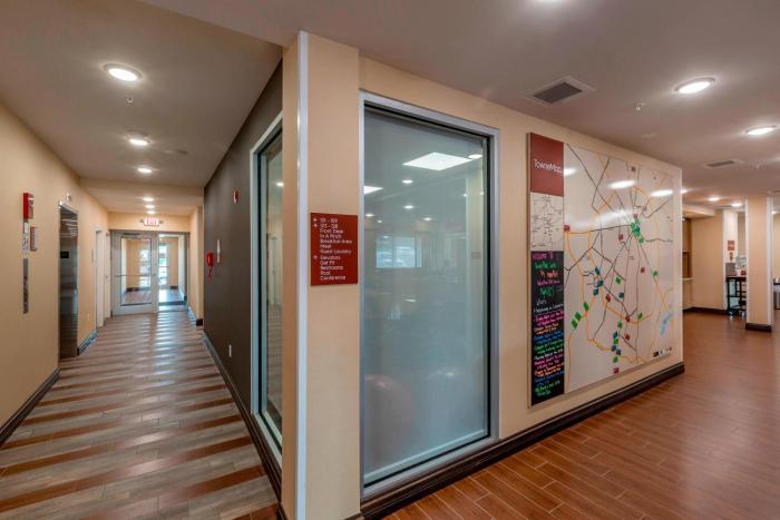 towneplace suites by marriott lexington keeneland airport