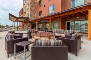 towneplace suites by marriott lexington keeneland airport