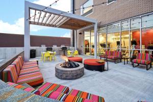 home2 suites by hilton columbus downtown