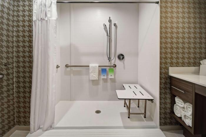 home2 suites by hilton columbus downtown