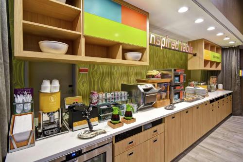 home2 suites by hilton columbus downtown