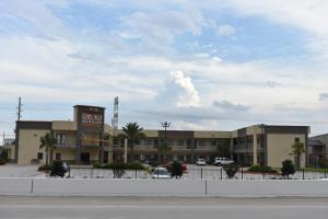 grand villa inn and suites humble