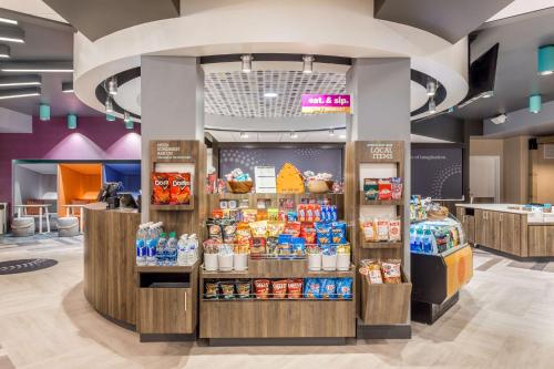 tru by hilton madison west wi