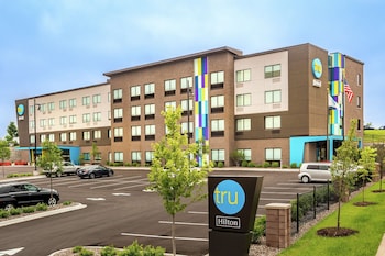 Tru By Hilton Madison West, Wi,Dane County Regional Airport>>Dane,3 star