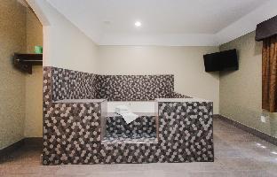 palace inn beltway 8 and westview