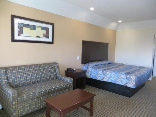 palace inn beltway 8 and westview