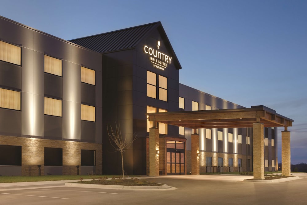 Country Inn & Suites By Radisson Lawrence,Topeka>>Lawrence,3 star