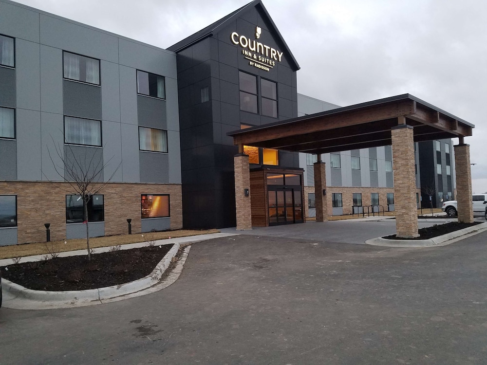 country inn and suites by radisson lawrence