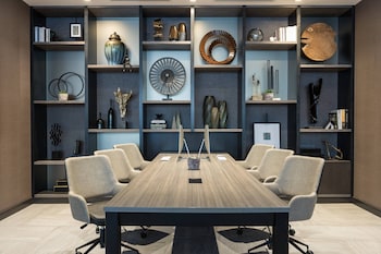 ac hotel by marriott boston cleveland circle