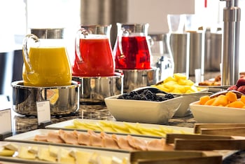 ac hotel by marriott boston cleveland circle