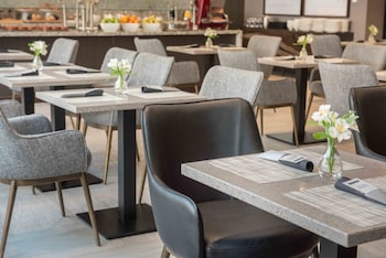 ac hotel by marriott boston cleveland circle