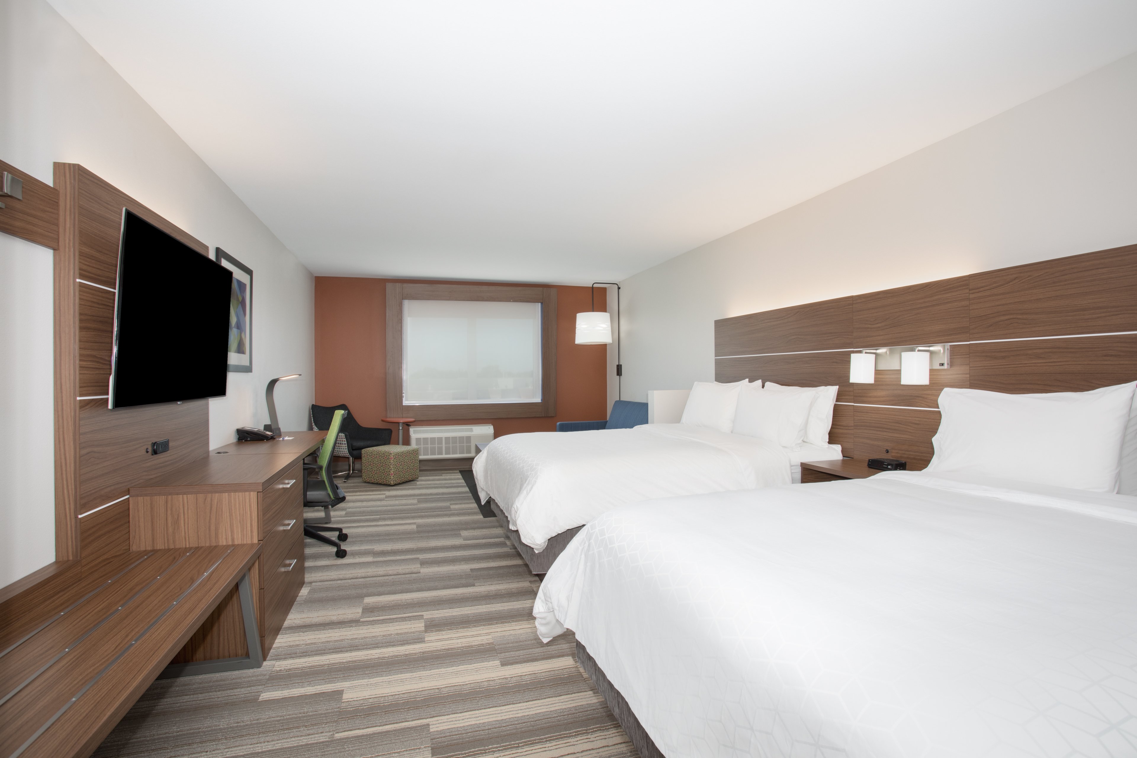 holiday inn express and suites dakota dunes event center