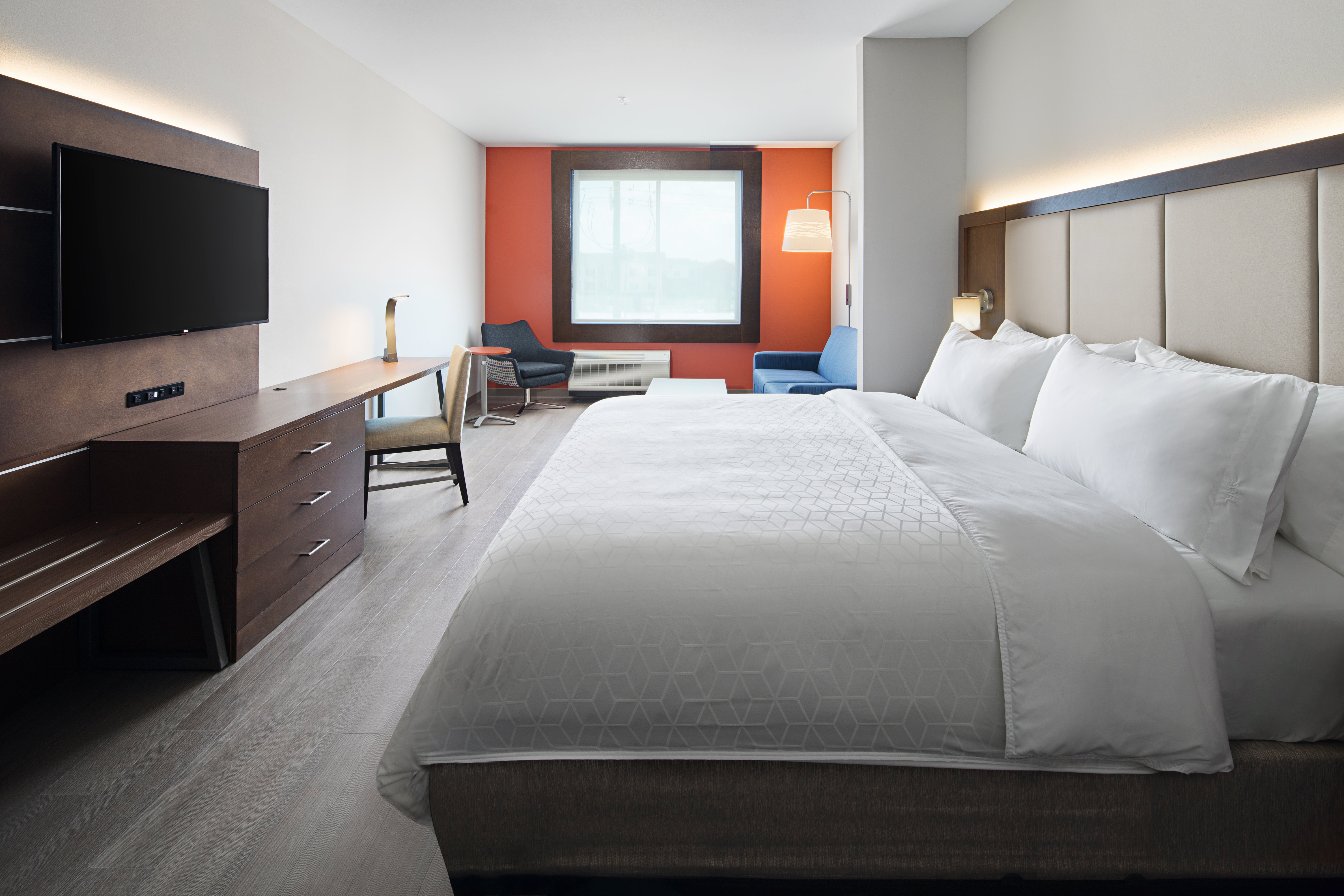 holiday inn express and suites lubbock central univ area