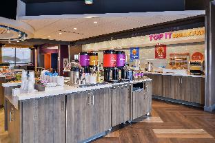 tru by hilton stuttgart ar