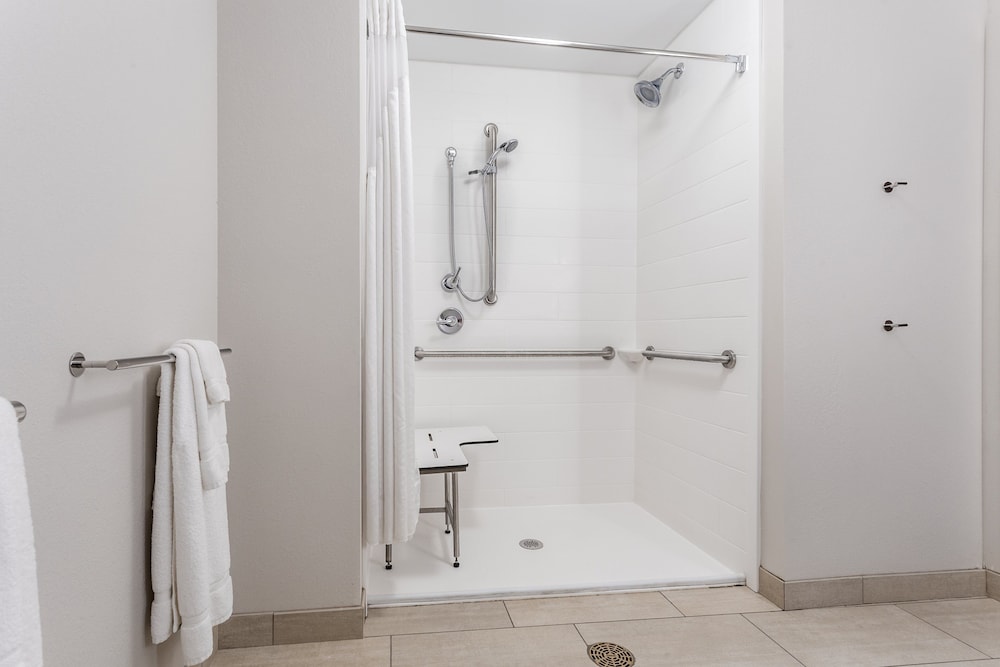 holiday inn express and suites hammond by ihg