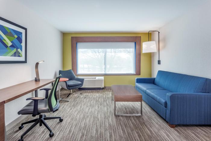 holiday inn express and suites hammond by ihg