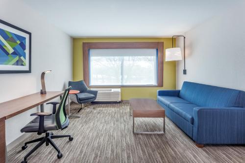 holiday inn express and suites hammond by ihg