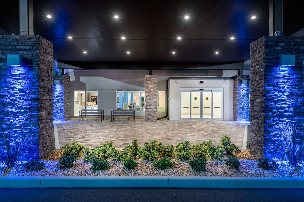 holiday inn express and suites punta gorda by ihg
