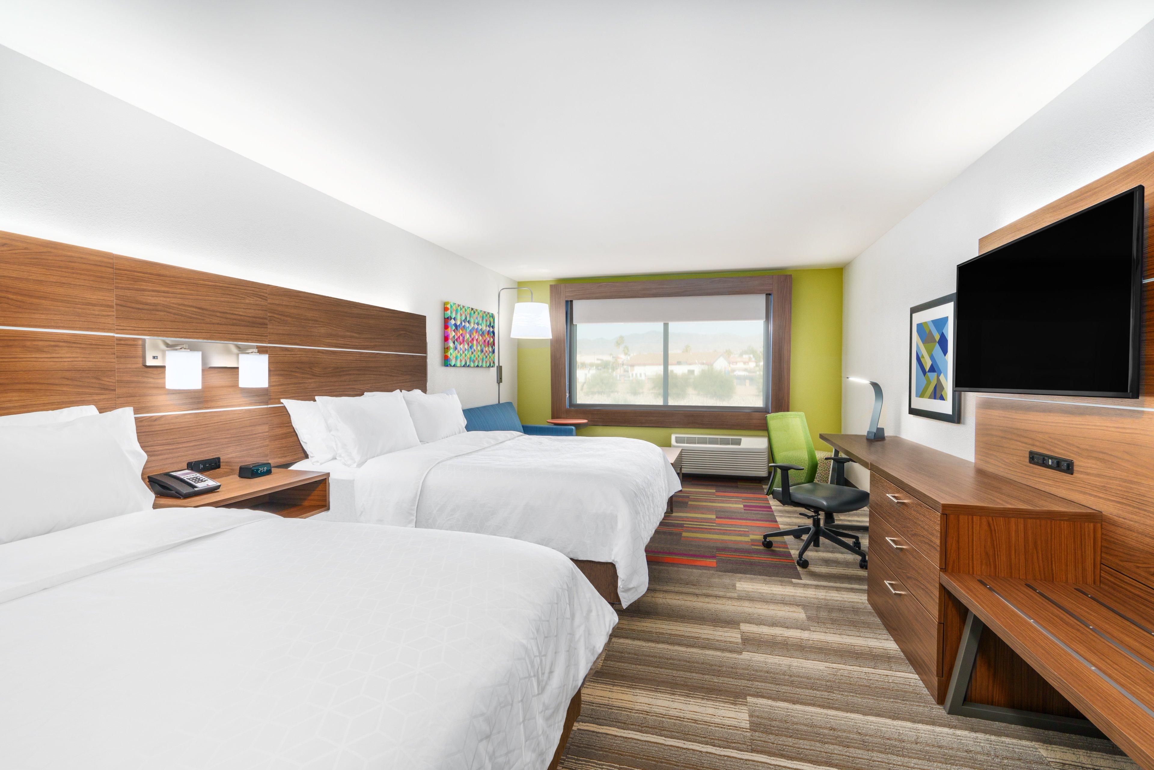 holiday inn express and suites lake havasu london bridge