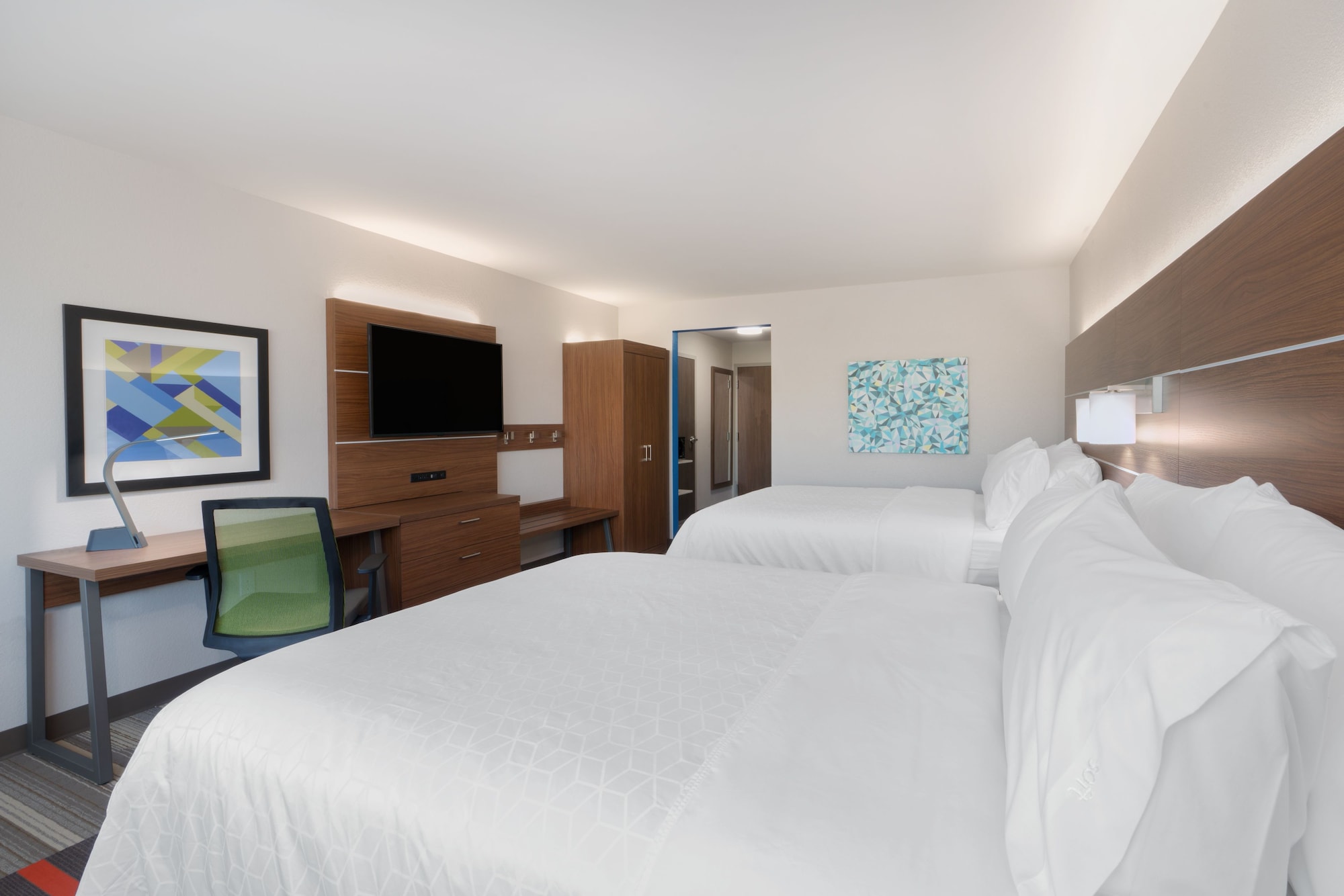 holiday inn express and suites lake havasu london bridge