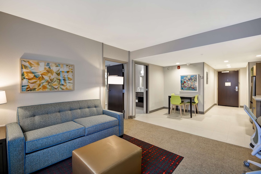 home2 suites by hilton columbus airport east broad