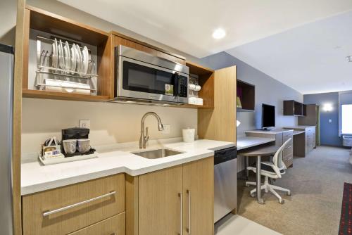 home2 suites by hilton columbus airport east broad