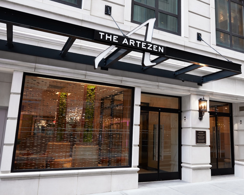 artezen hotel