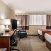 comfort inn and suites at copeland tower