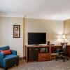 comfort inn and suites at copeland tower