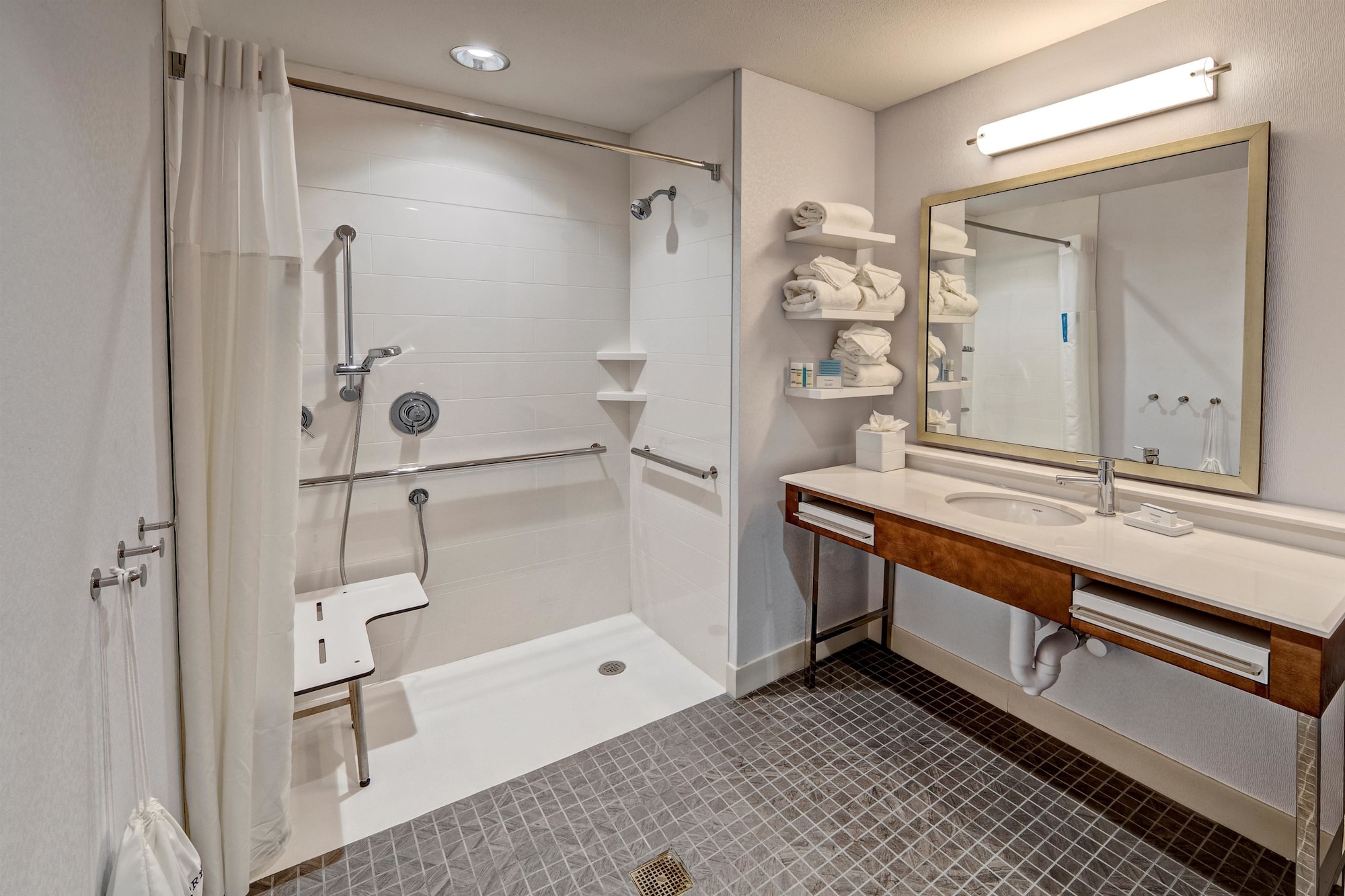 hampton inn and suites nashville goodlettsville